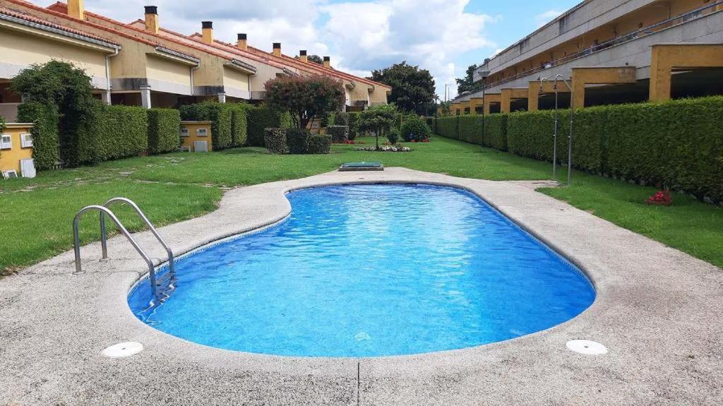 Apartamento Portosin Con Piscina Al Lado De La Playa Linteiros Екстер'єр фото